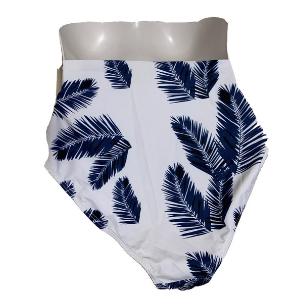 Womens XL Swimwear Bikini Bottoms High Rise Briefs Shirred Blue White Print NWOT - Picture 6 of 11